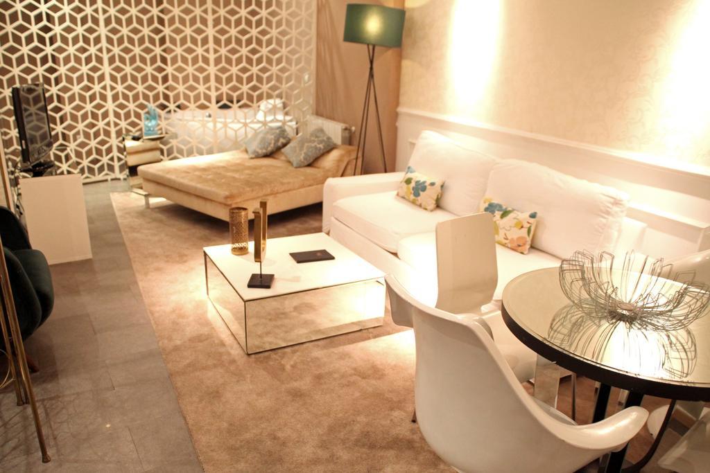 Madrid Central Gran Via Suites Habitación foto