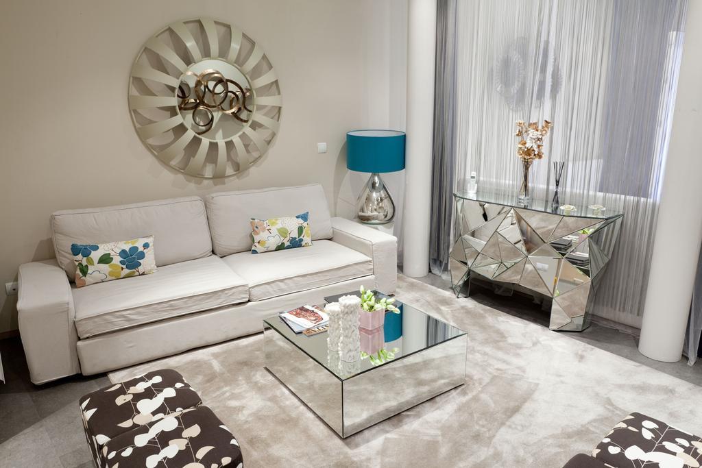 Madrid Central Gran Via Suites Habitación foto